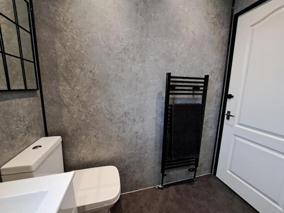 Glasgow Apartment Close To The Airport Renfrew Kültér fotó